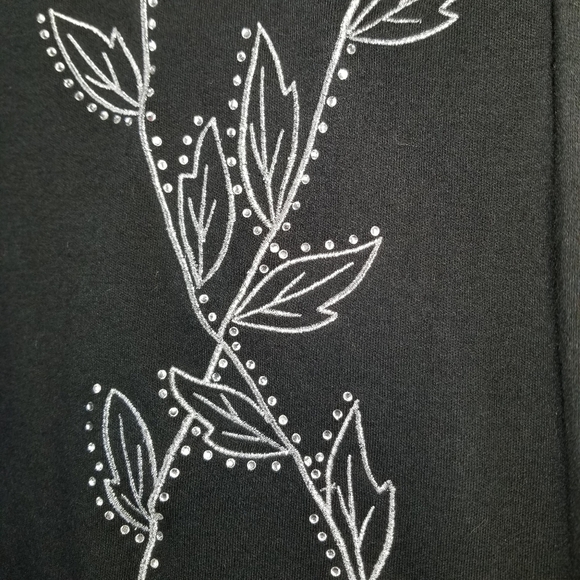 QuackerFactory 3D rose petals studded top Sz XS - Picture 4 of 11